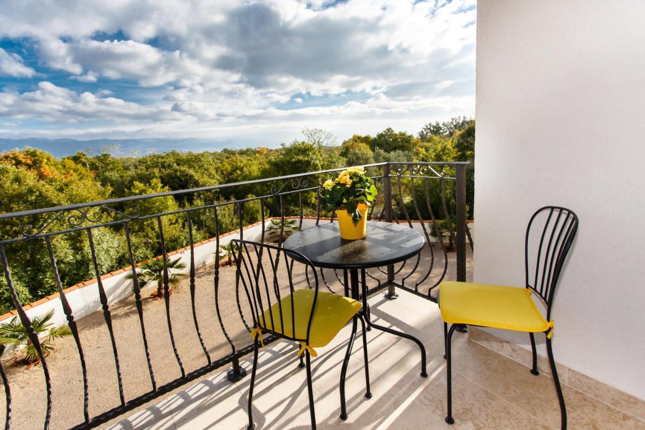 Luxury Palmer Residence Krk Dobrinj Kültér fotó